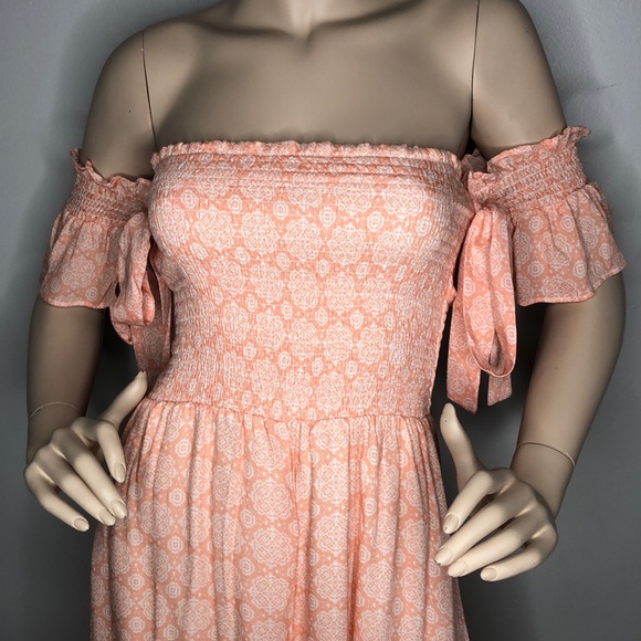 PEACH WHITE ROMPER - Picture 10 of 14